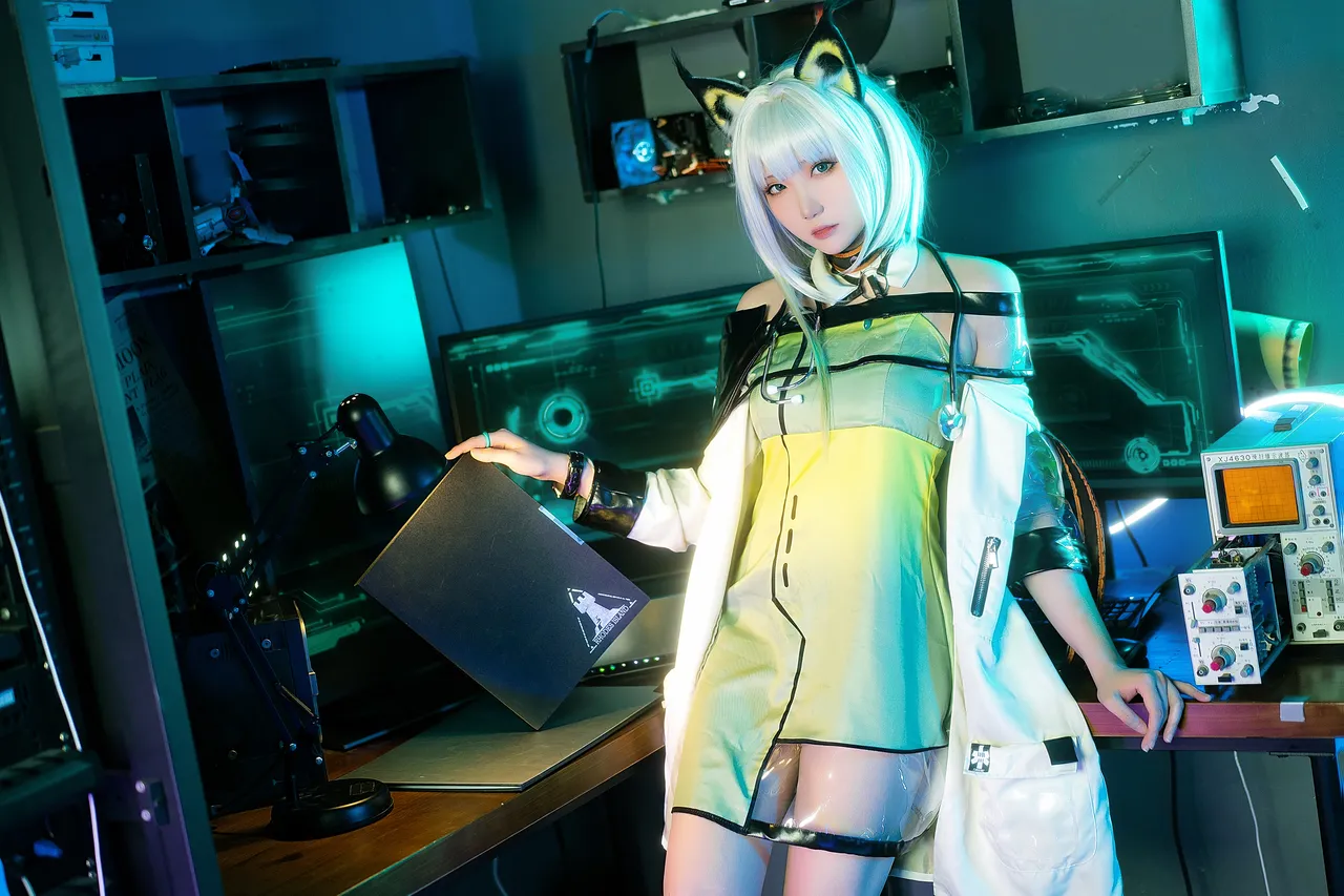 瓜希酱 - Kal'tsit (Arknights)-erohere9.webp