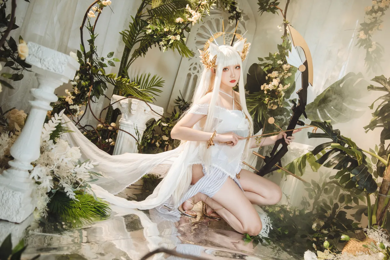 瓜希酱 - Platinum Shimmering Dew (Arknights)-erohere16.webp