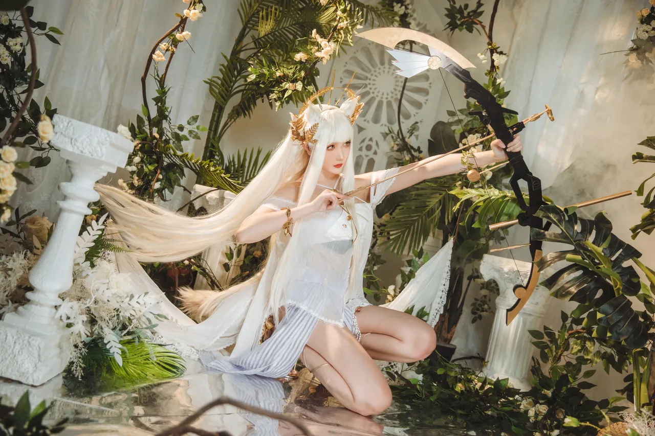 瓜希酱 - Platinum Shimmering Dew (Arknights)-erohere18.webp