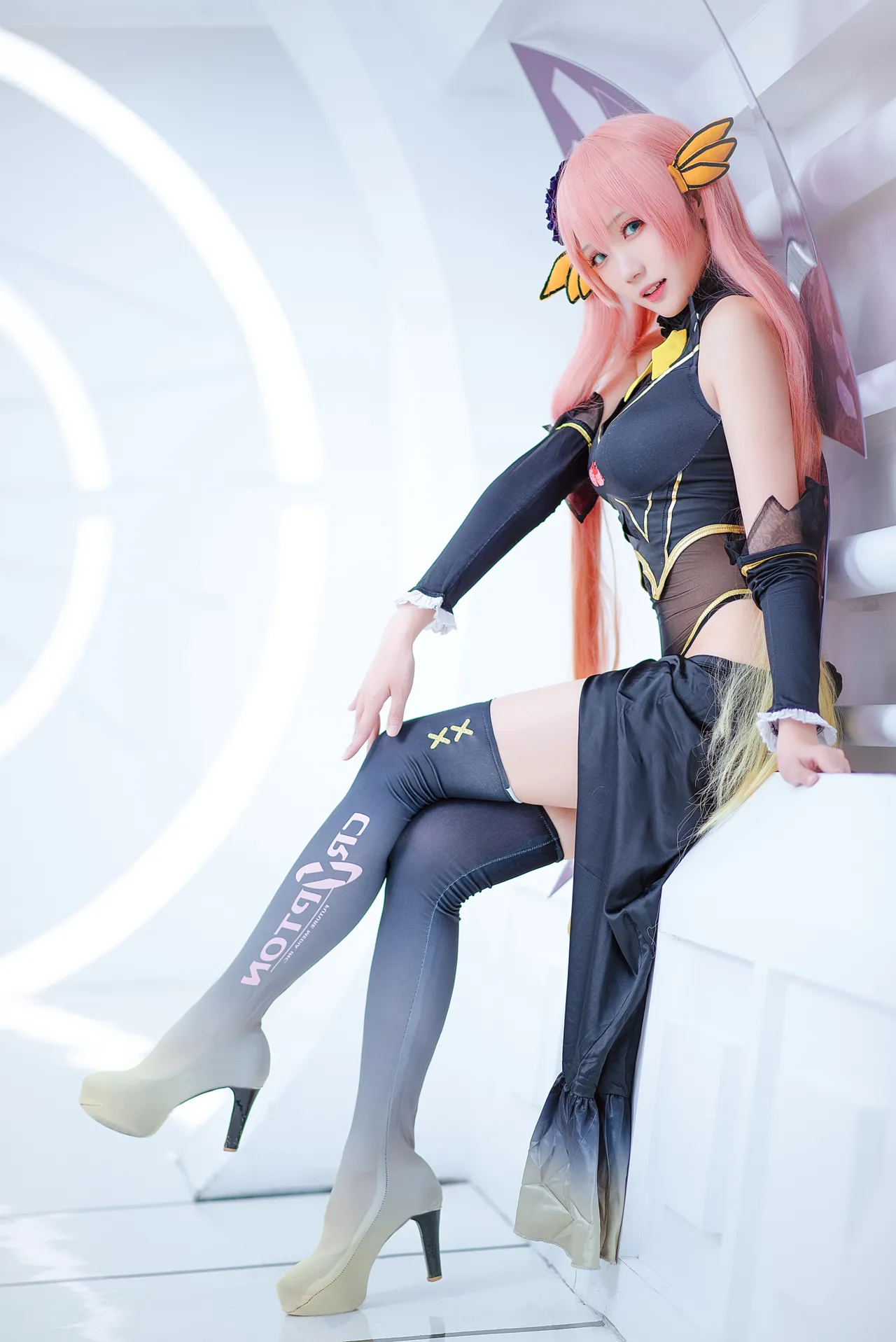 瓜希酱 LUKA 赛车-erohere19.webp