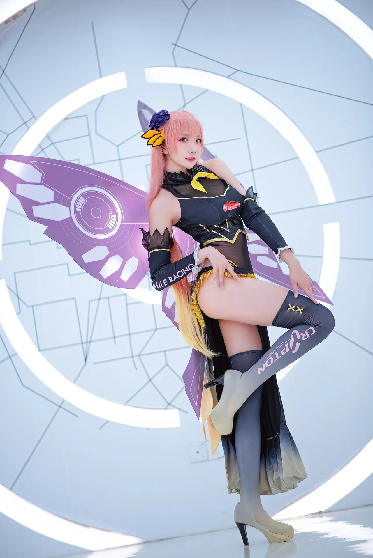 瓜希酱 LUKA 赛车-erohere9.webp