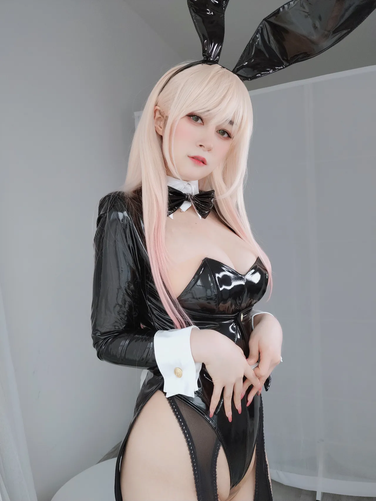 白银81 喜多川海梦 兔女郎-erohere13.webp