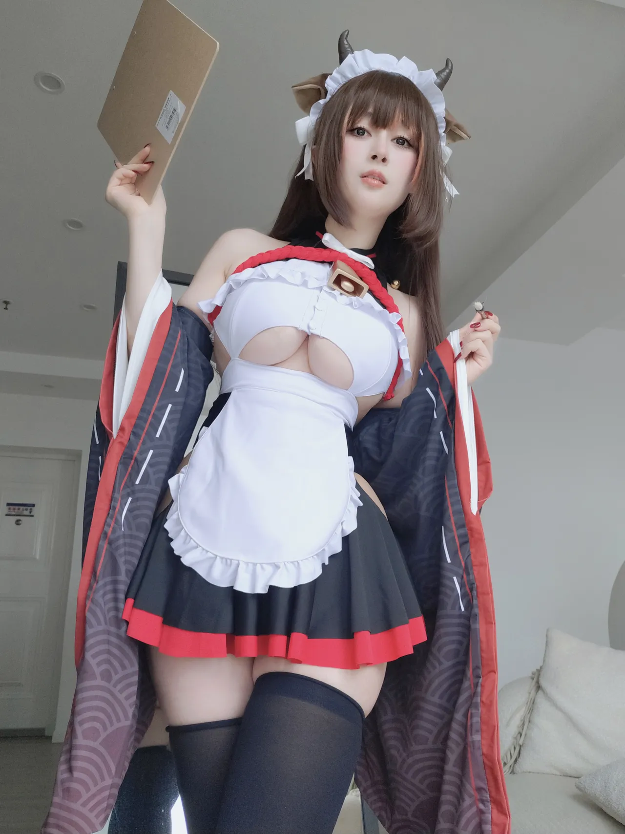 白银81 - 碧蓝航线 樫野-erohere46.webp