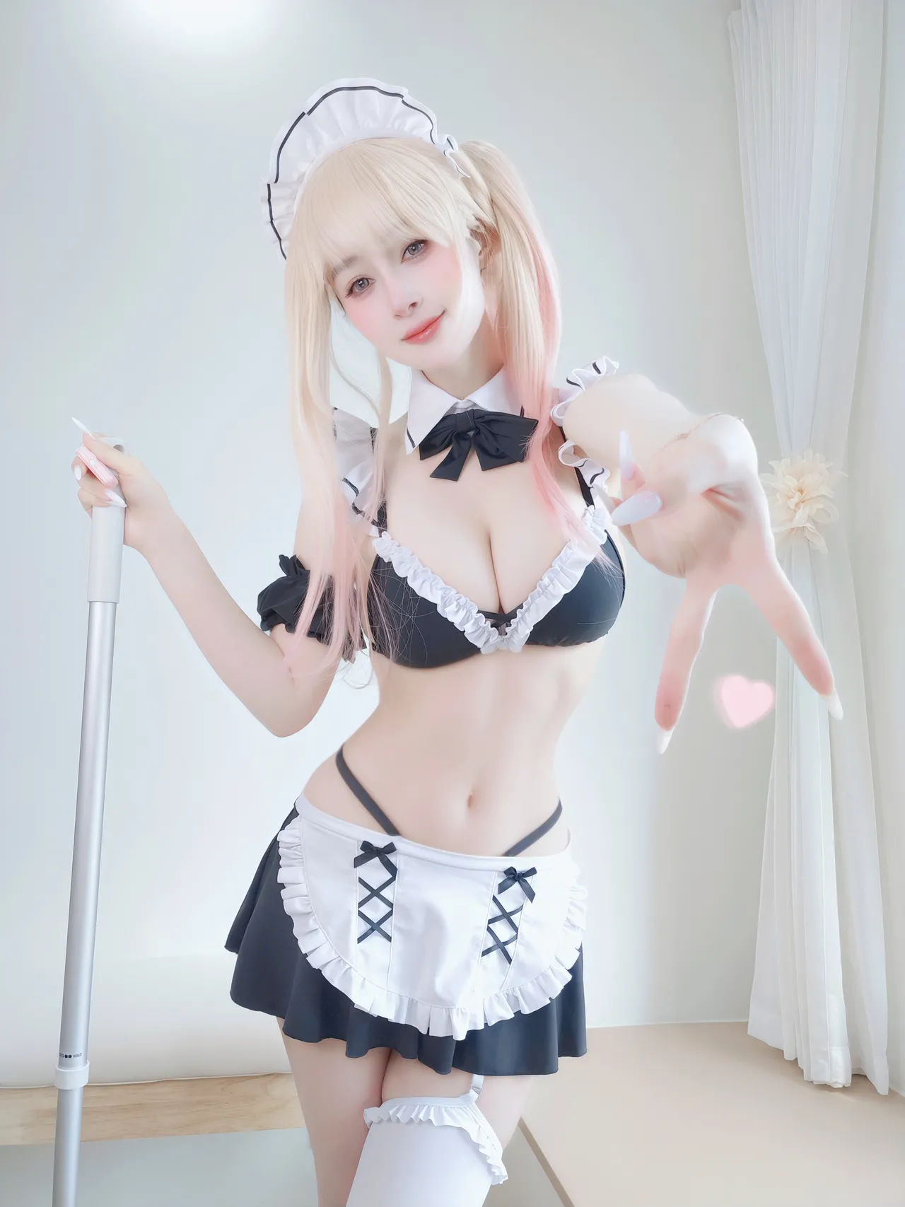 白银81 - Maid Marin-erohere36.webp