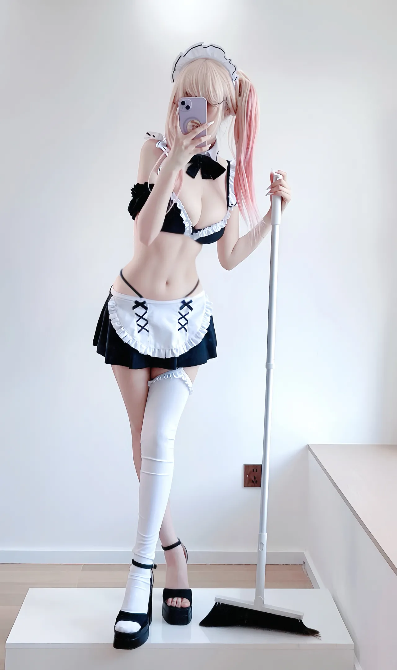 白银81 - Maid Marin-erohere57.webp