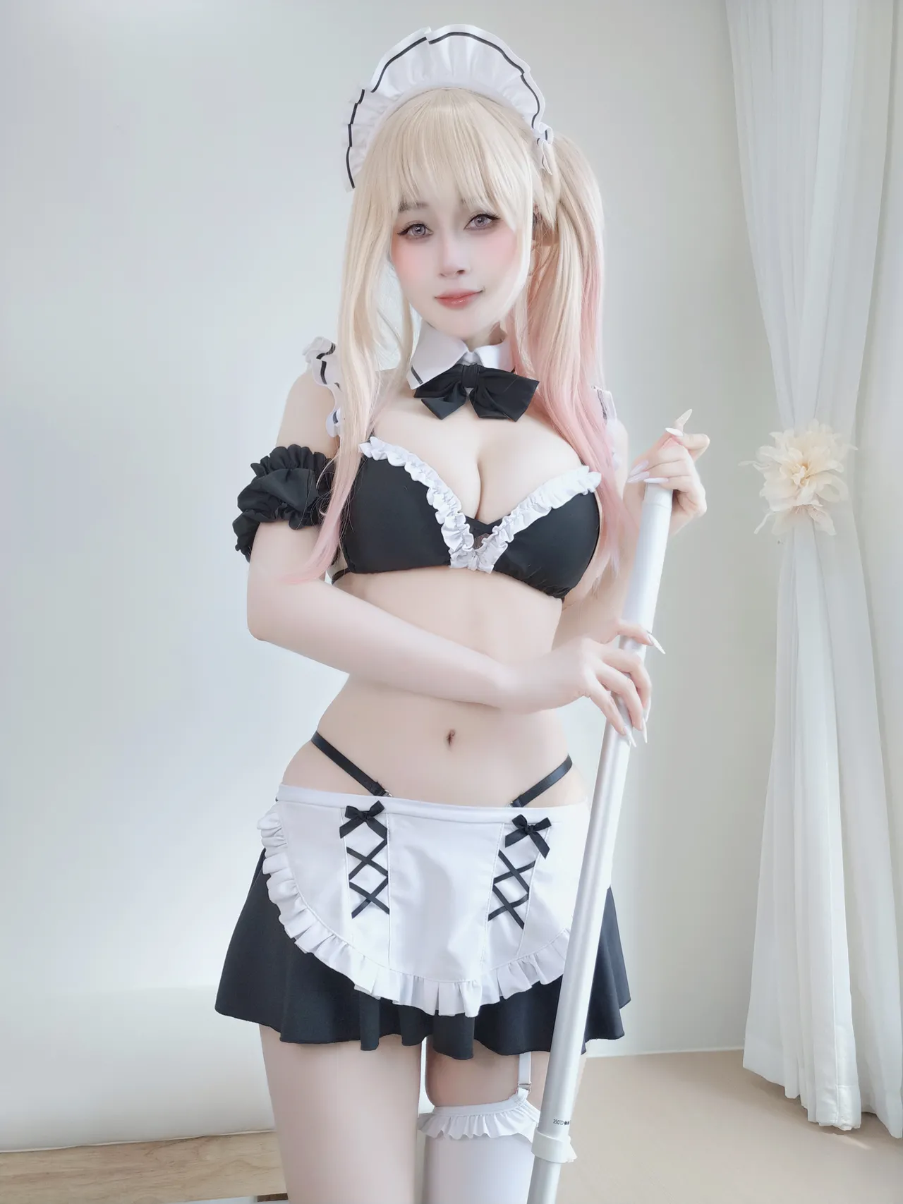 白银81 - Maid Marin-erohere6.webp