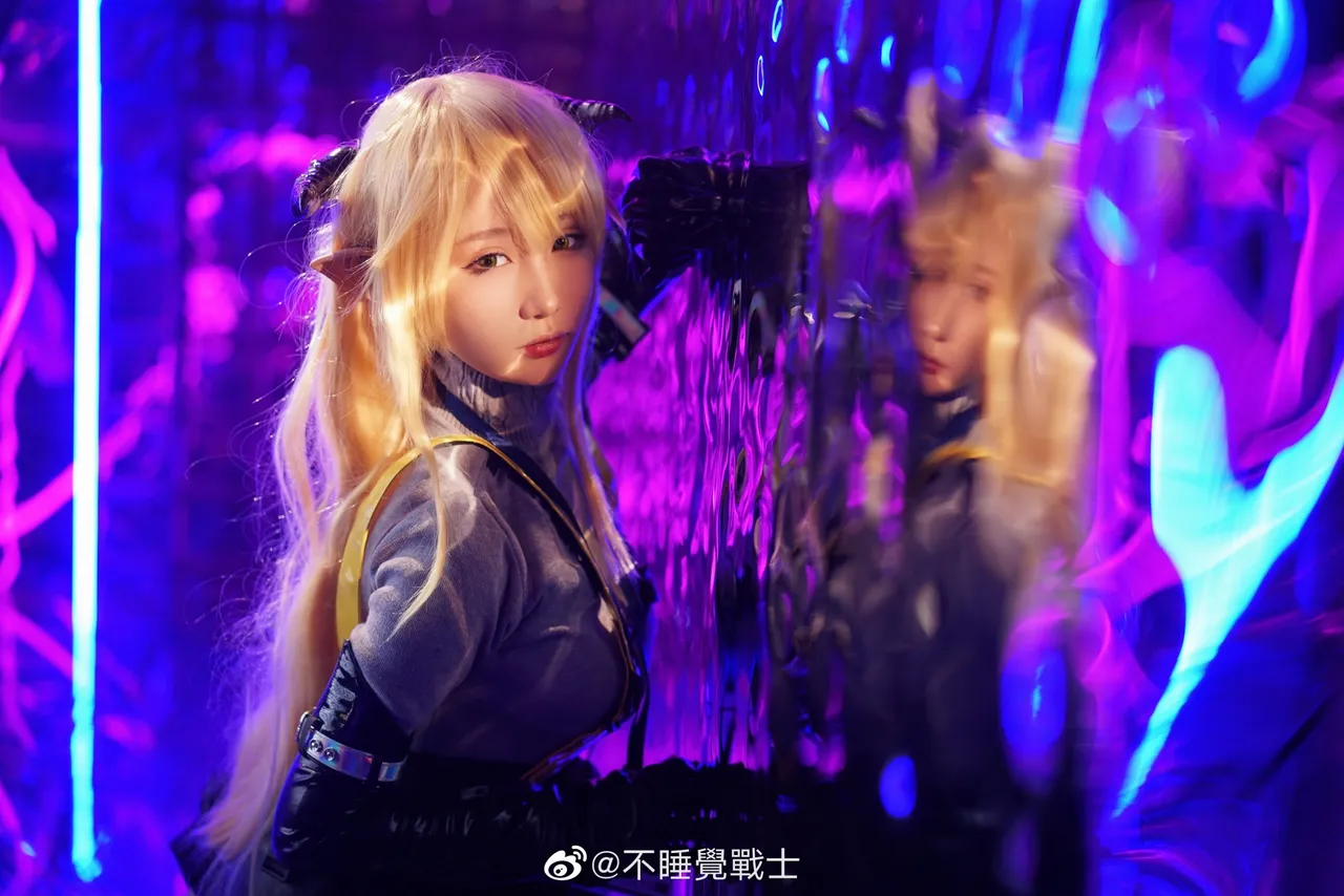 眠眠法師秋子-meteorite-erohere6.webp