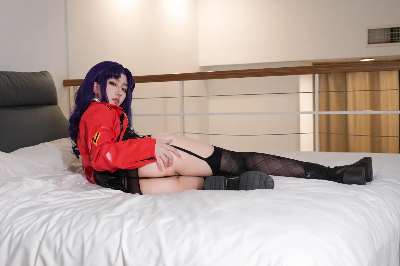 絞肉姬Walküre - 葛城美里-erohere34.webp