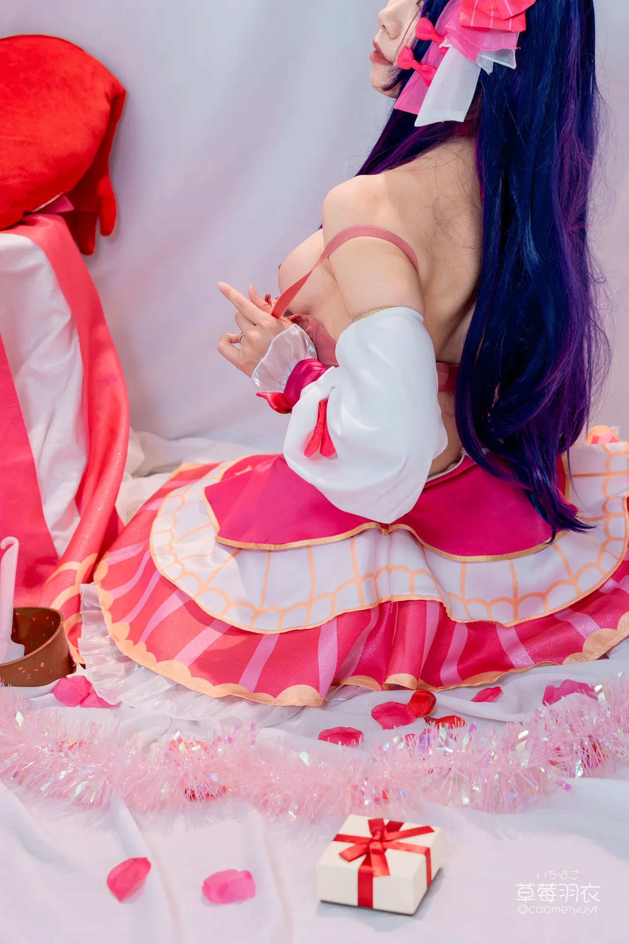 草莓羽衣星野爱ステージ裏の嘘-erohere24.webp