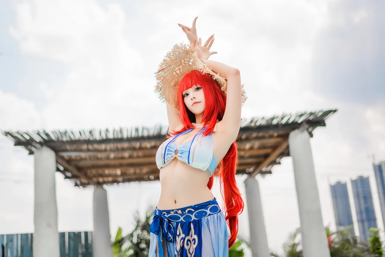 蜜汁猫裘 - Nilou Swimsuit-erohere7.webp