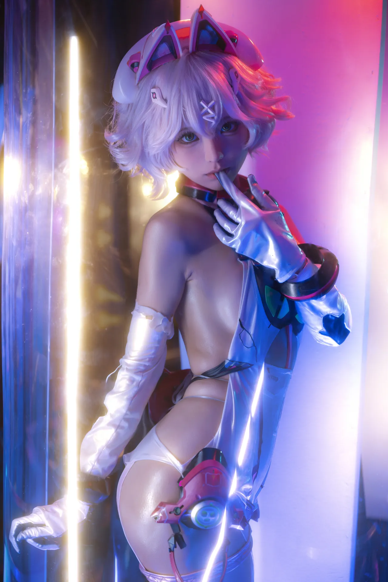 蠢沫沫 绯猁 18P-erohere12.webp