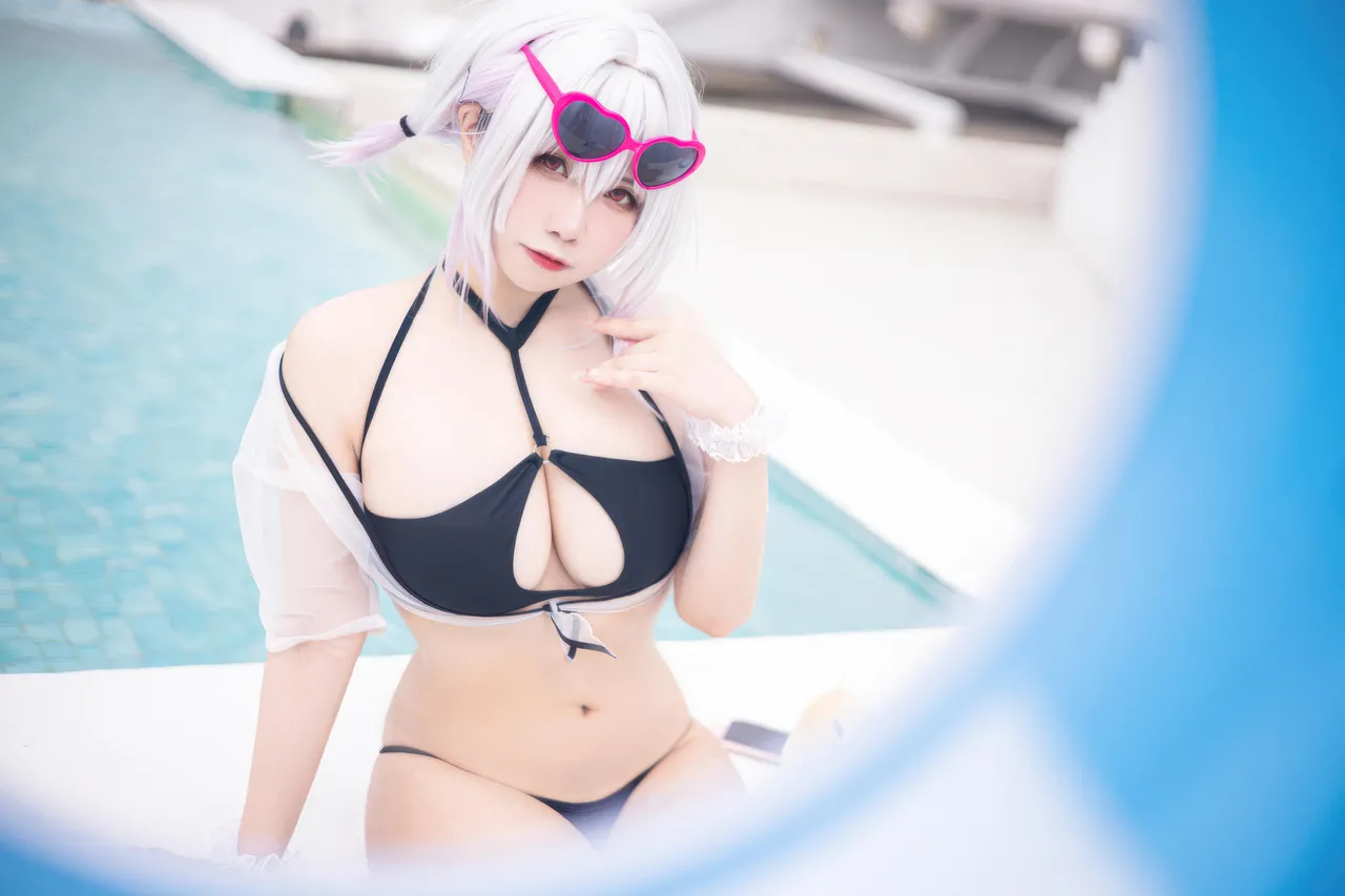 贞子蜜桃 - 舰长图 天狼星 泳装 (碧蓝航线)-erohere24.webp