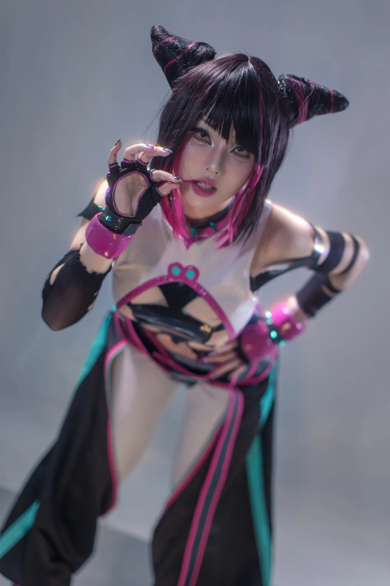 钛合金TiTi - Juri-erohere13.webp