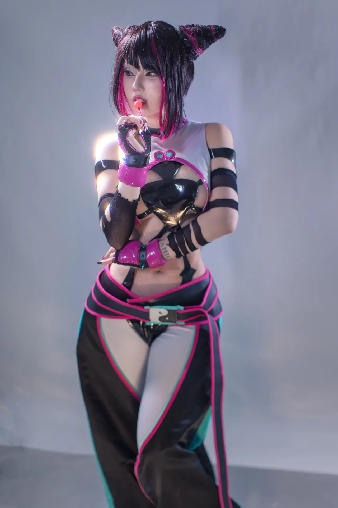 钛合金TiTi - Juri-erohere9.webp