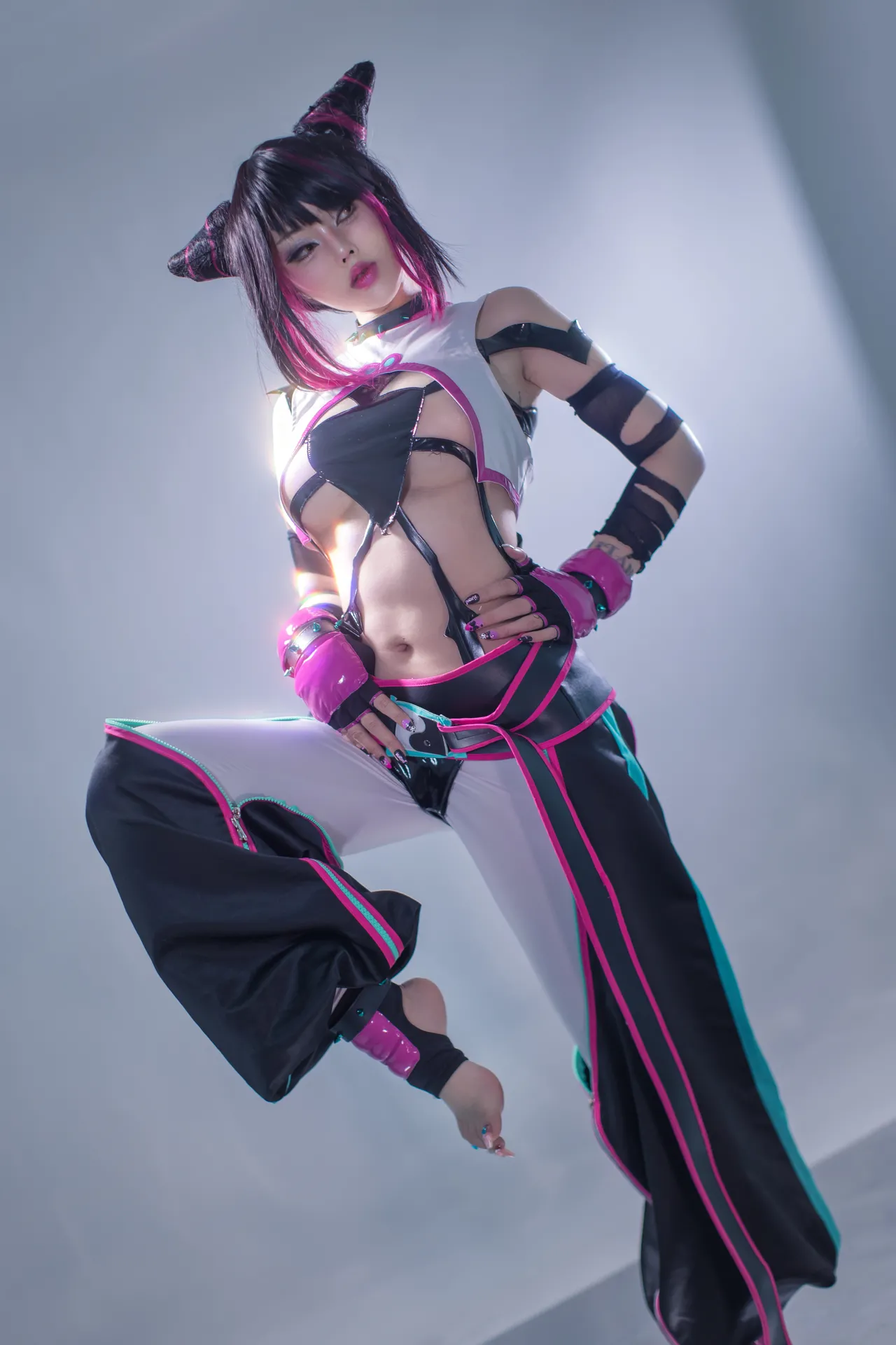 钛合金TiTi - Juri-erohere96.webp
