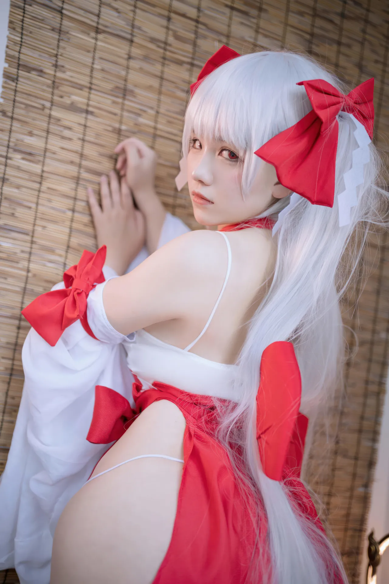 阿半今天很开心 - 碧蓝航线 可畏 巫女-erohere17.webp