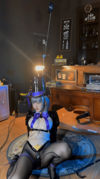 阿薰kaOri - 碧蓝航线 柴郡 魔术师-erohere86.gif