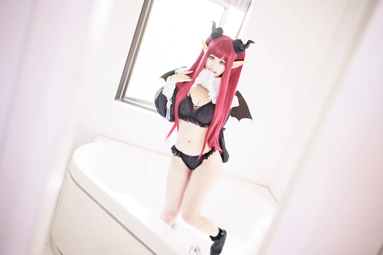 阿雪雪_yuki - 更衣人偶坠入爱河 喜多川海梦 小恶魔-erohere25.webp