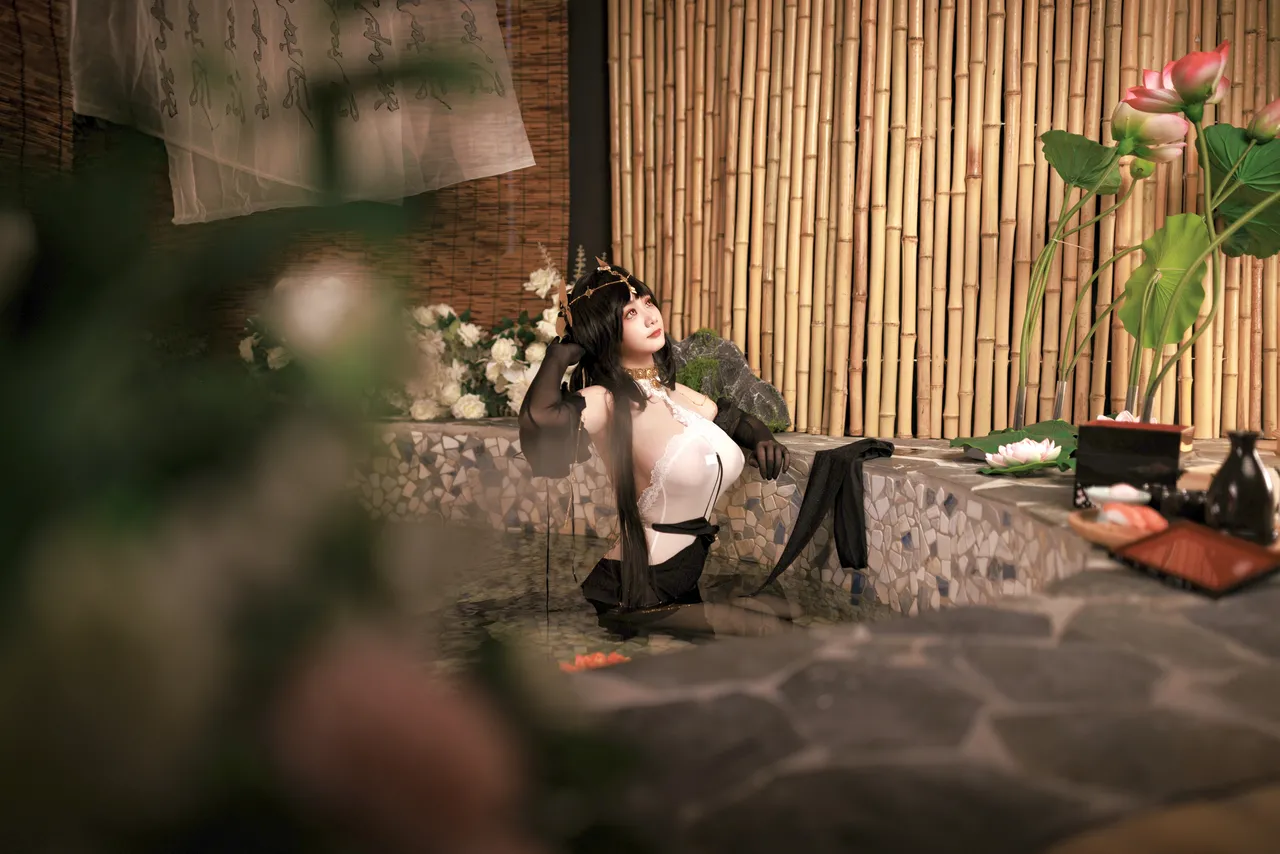 阿雪雪_yuki - 碧蓝航线 镇海 礼服-erohere67.webp