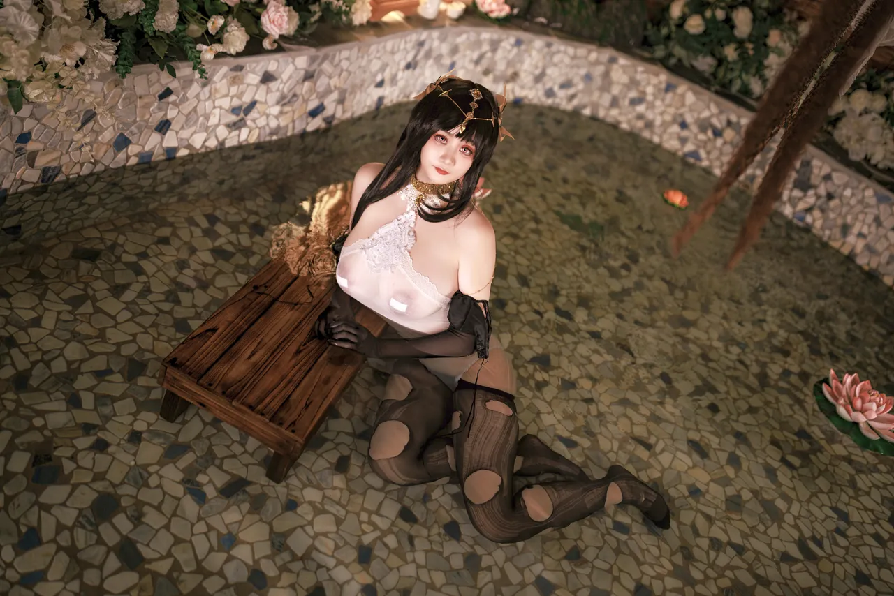 阿雪雪_yuki - 碧蓝航线 镇海 礼服-erohere93.webp