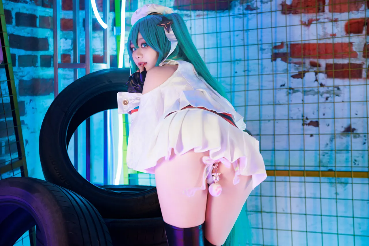 阿雪雪_yuki - VOCALOID 初音未来 赛车-erohere51.webp