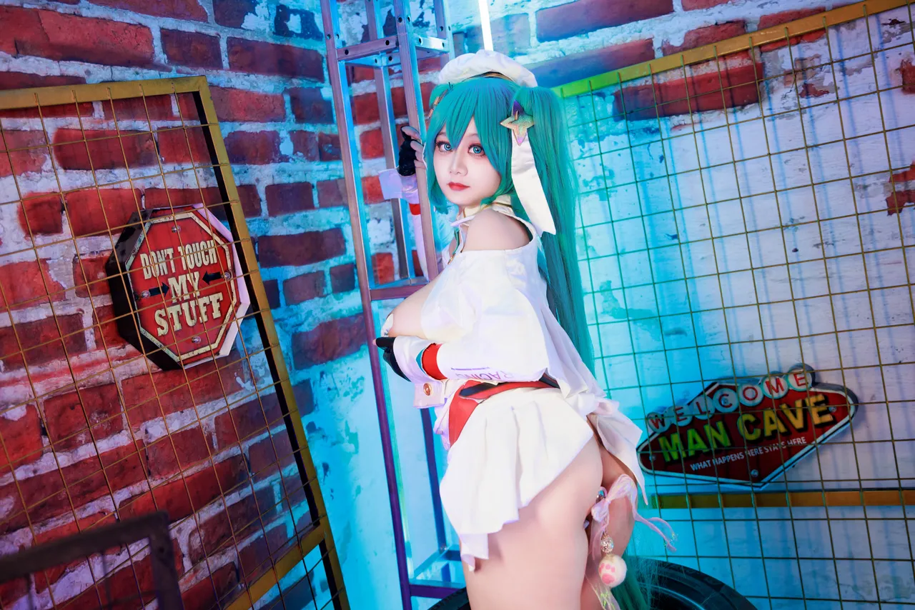 阿雪雪_yuki - VOCALOID 初音未来 赛车-erohere67.webp