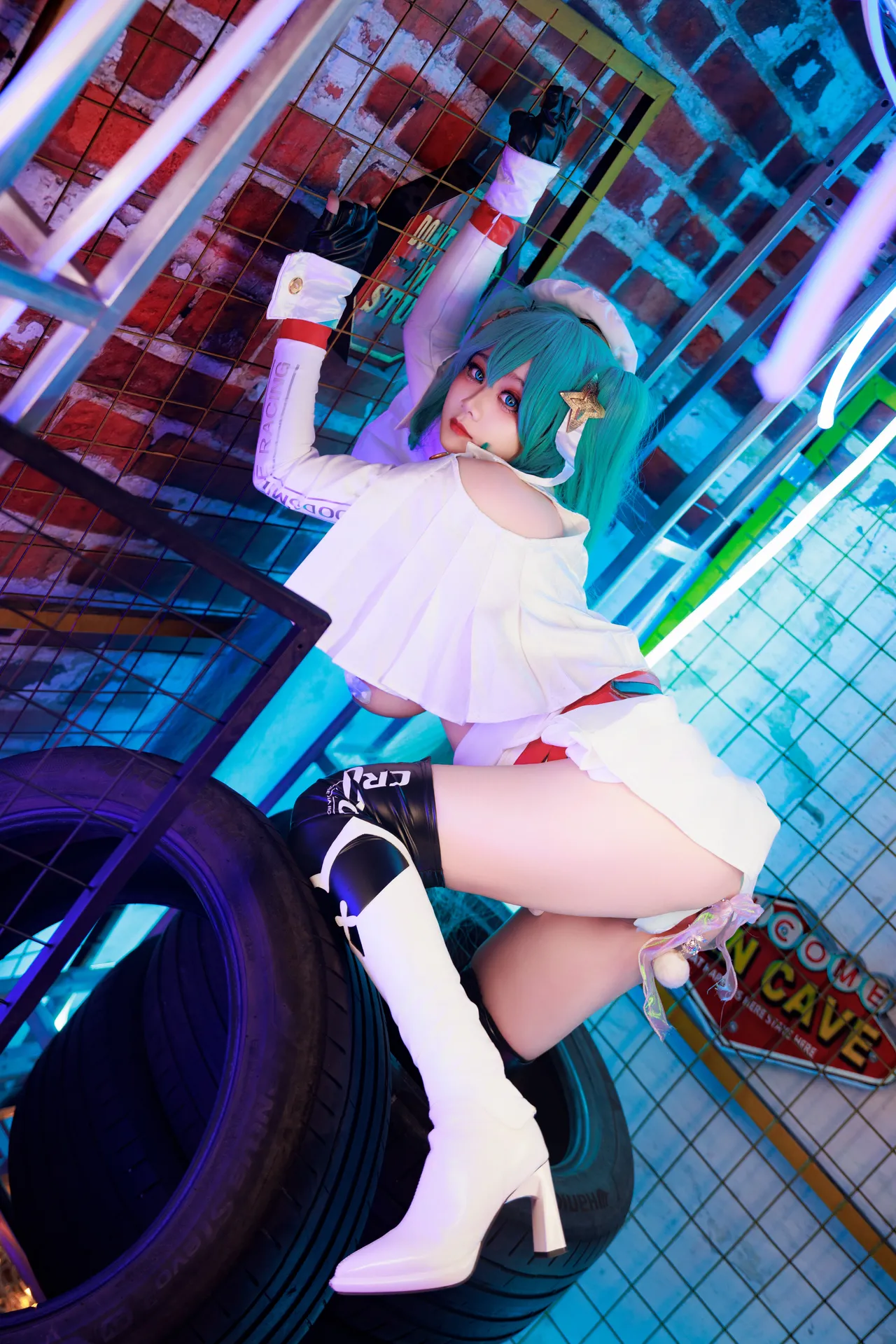 阿雪雪_yuki - VOCALOID 初音未来 赛车-erohere74.webp