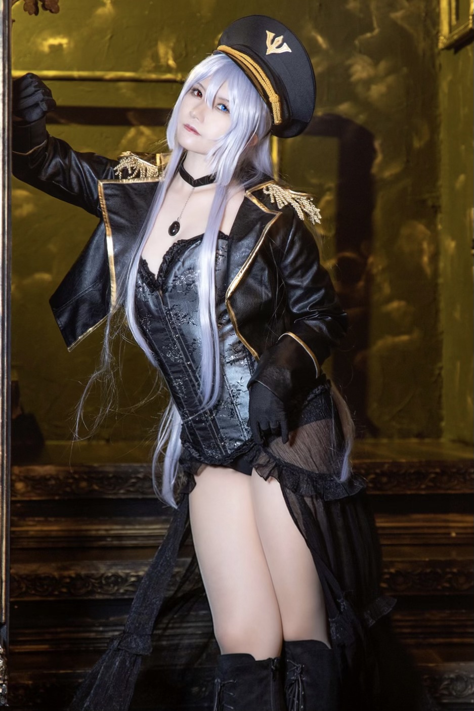 風見りん Bisque doll Queen-erohere100.jpg