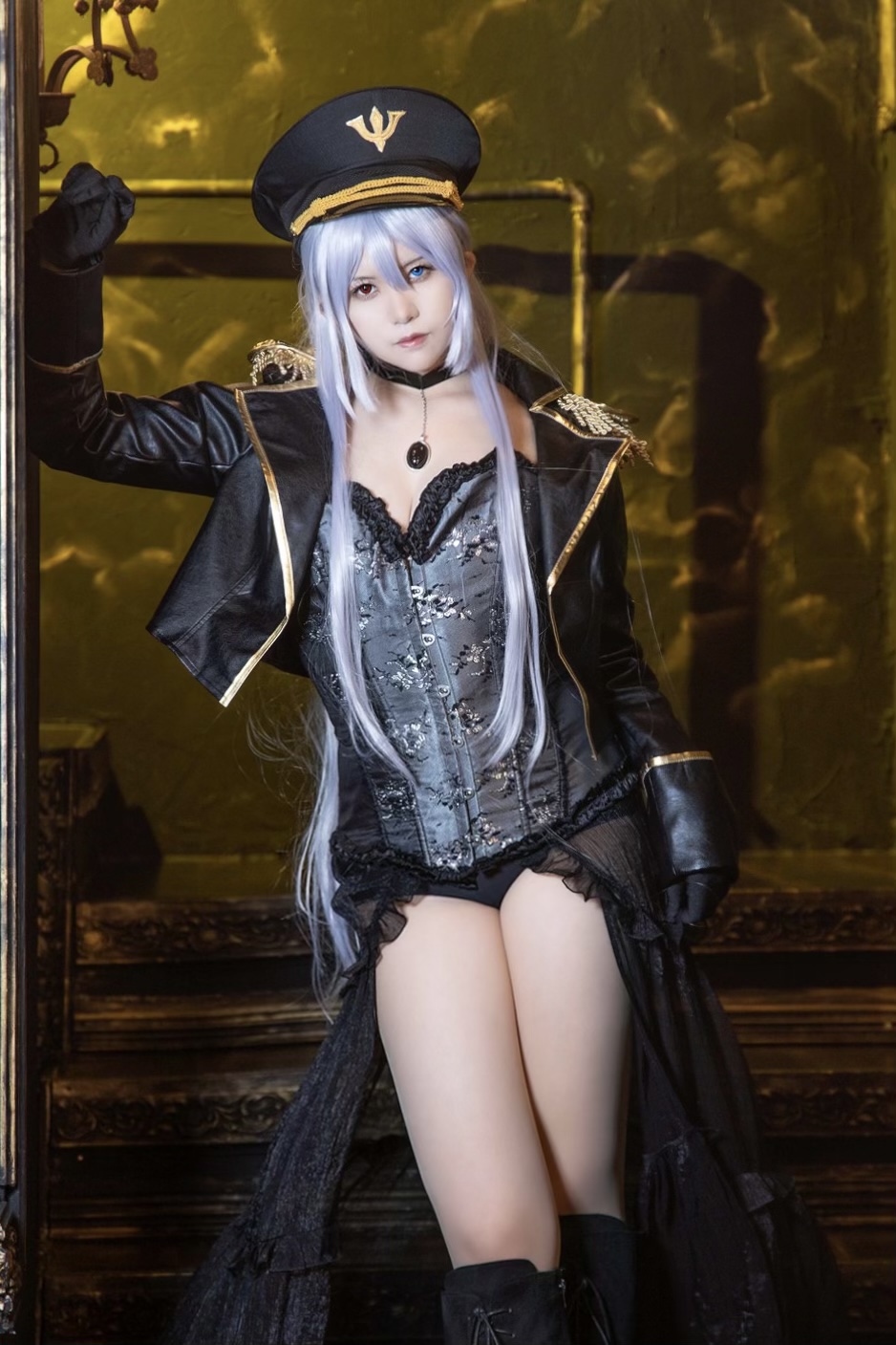 風見りん Bisque doll Queen-erohere102.jpg