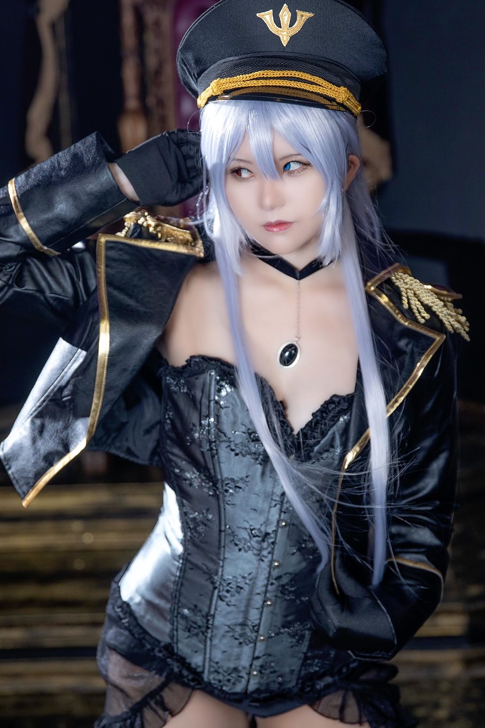 風見りん Bisque doll Queen-erohere30.jpg