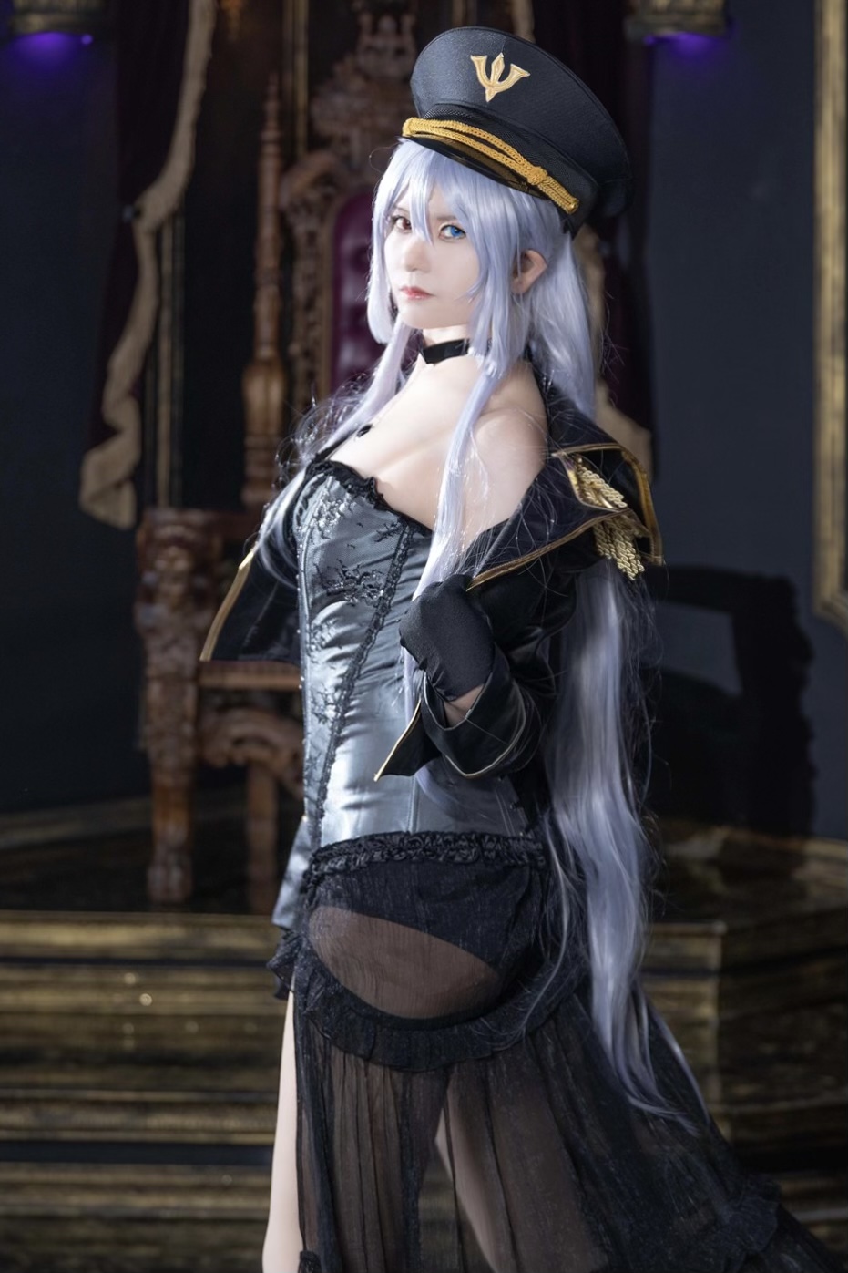 風見りん Bisque doll Queen-erohere41.jpg