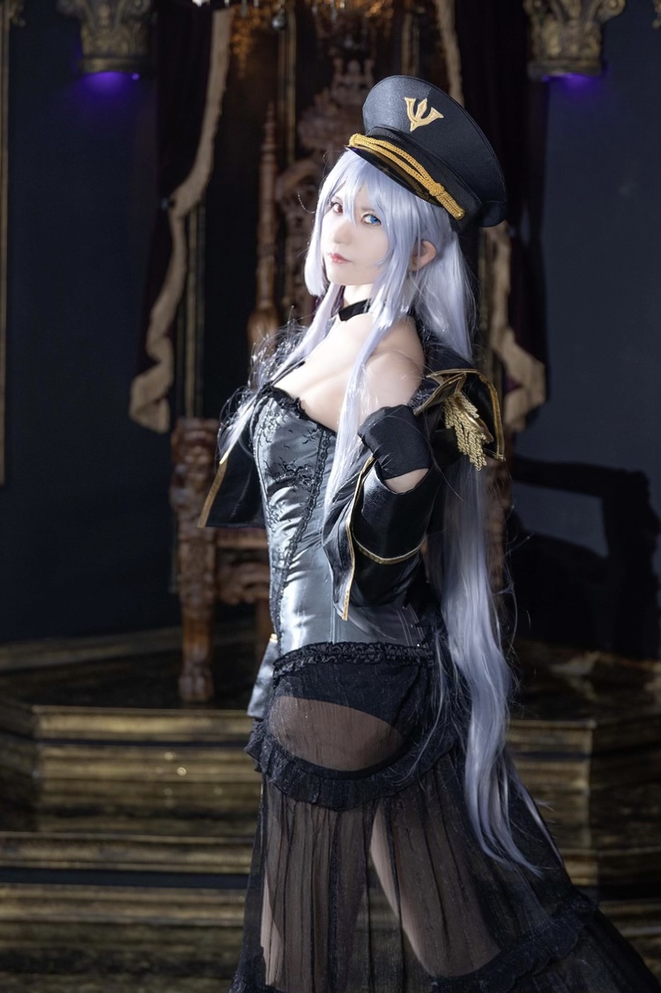 風見りん Bisque doll Queen-erohere42.jpg