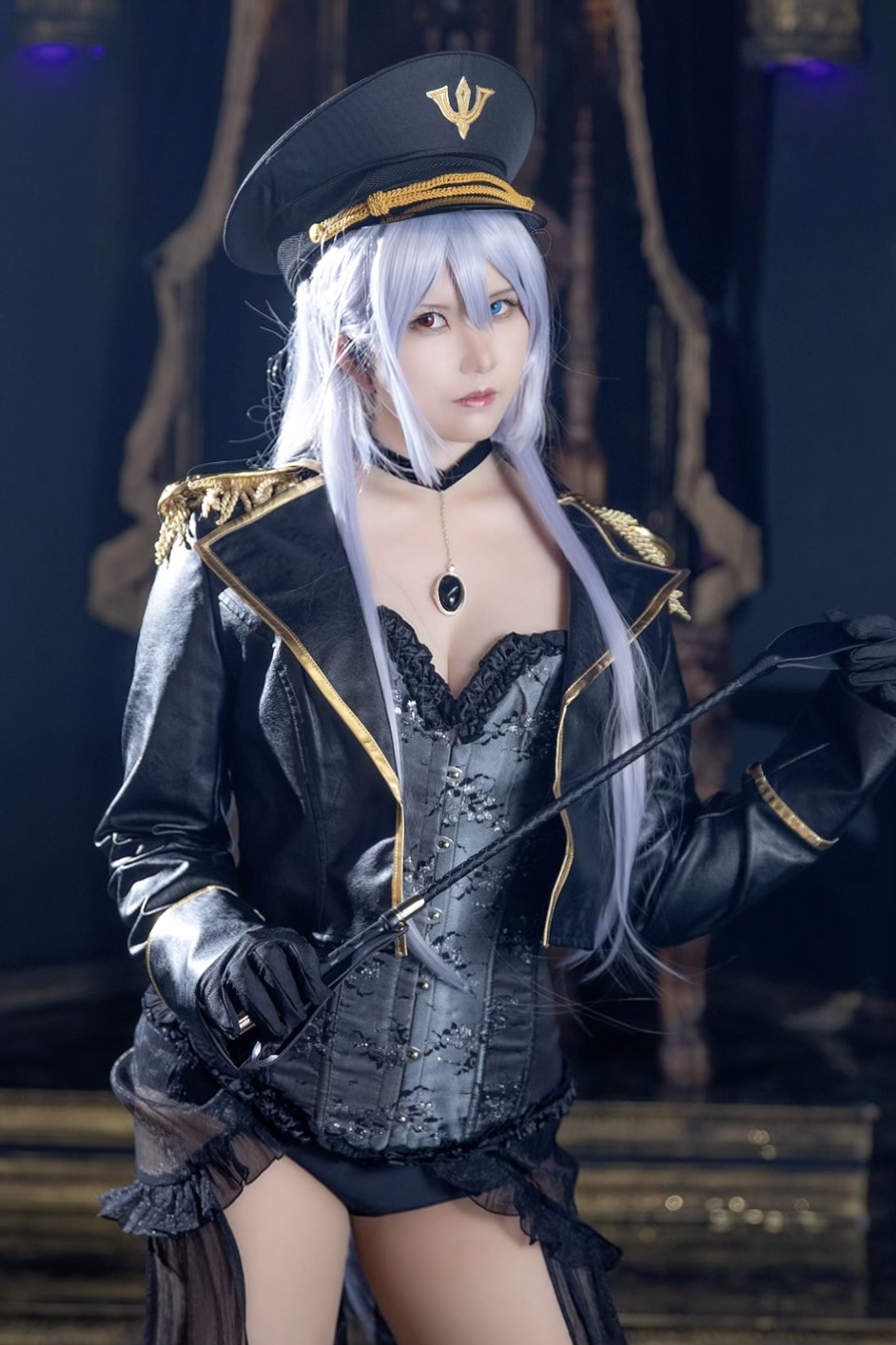 風見りん Bisque doll Queen-erohere44.jpg