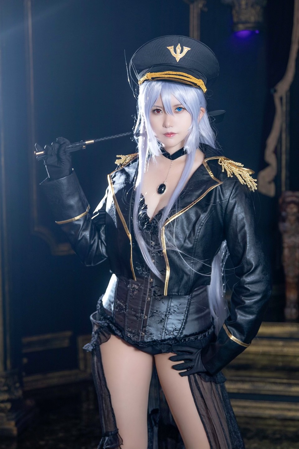 風見りん Bisque doll Queen-erohere57.jpg