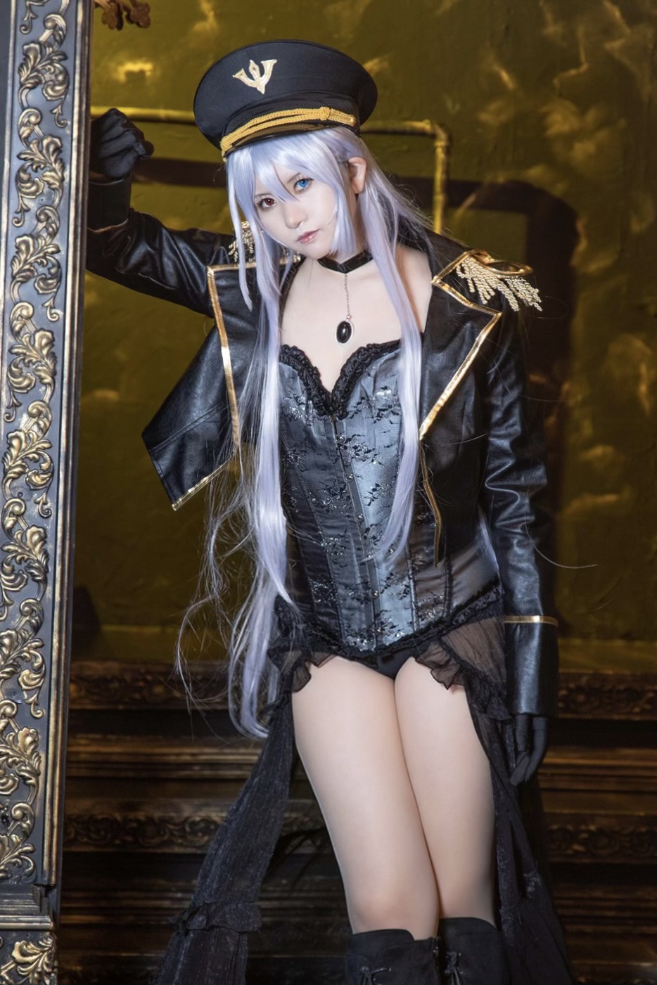 風見りん Bisque doll Queen-erohere98.jpg