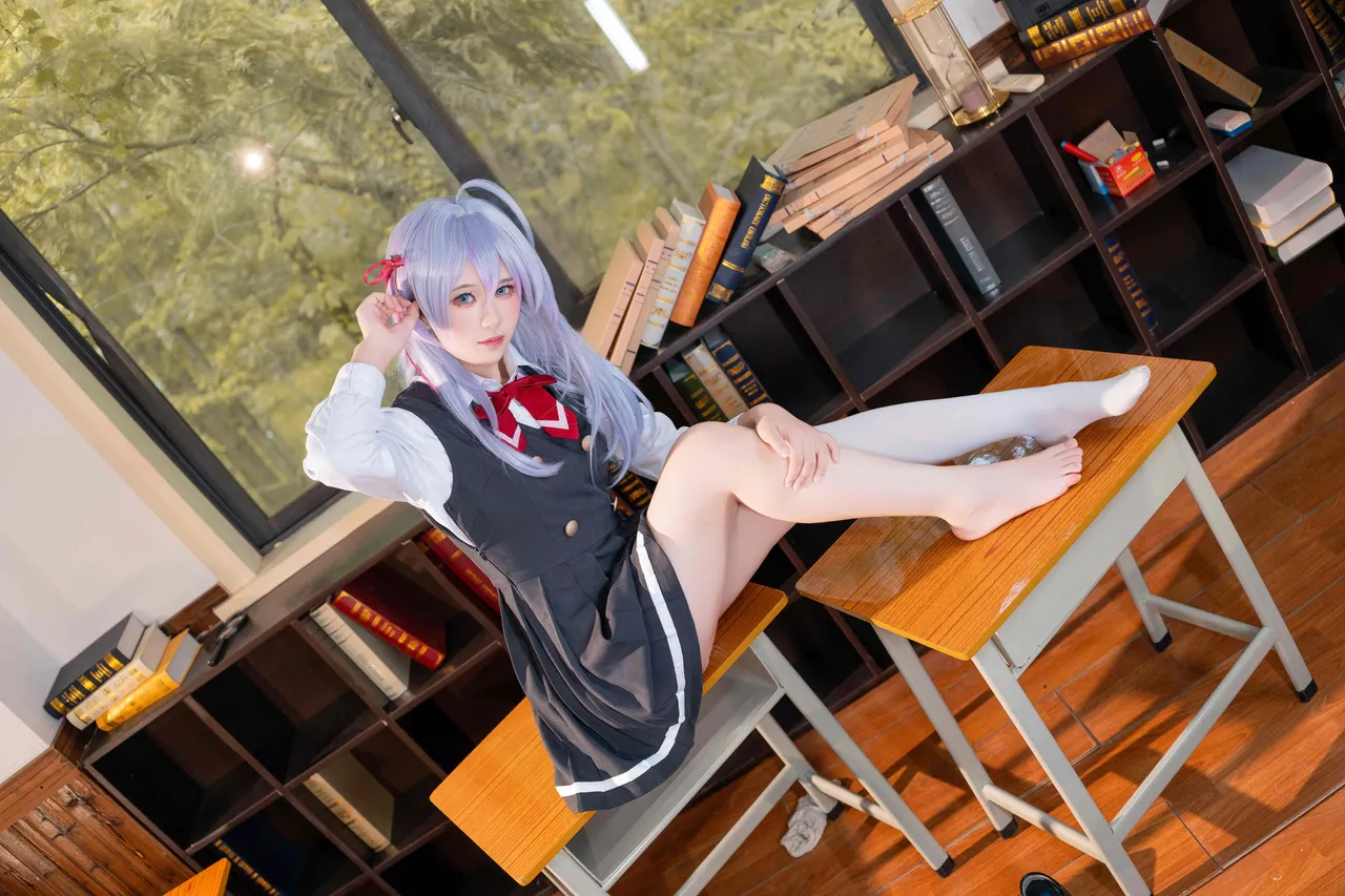 鲨鲨不在 - 邻座的艾莉同学-erohere21.webp