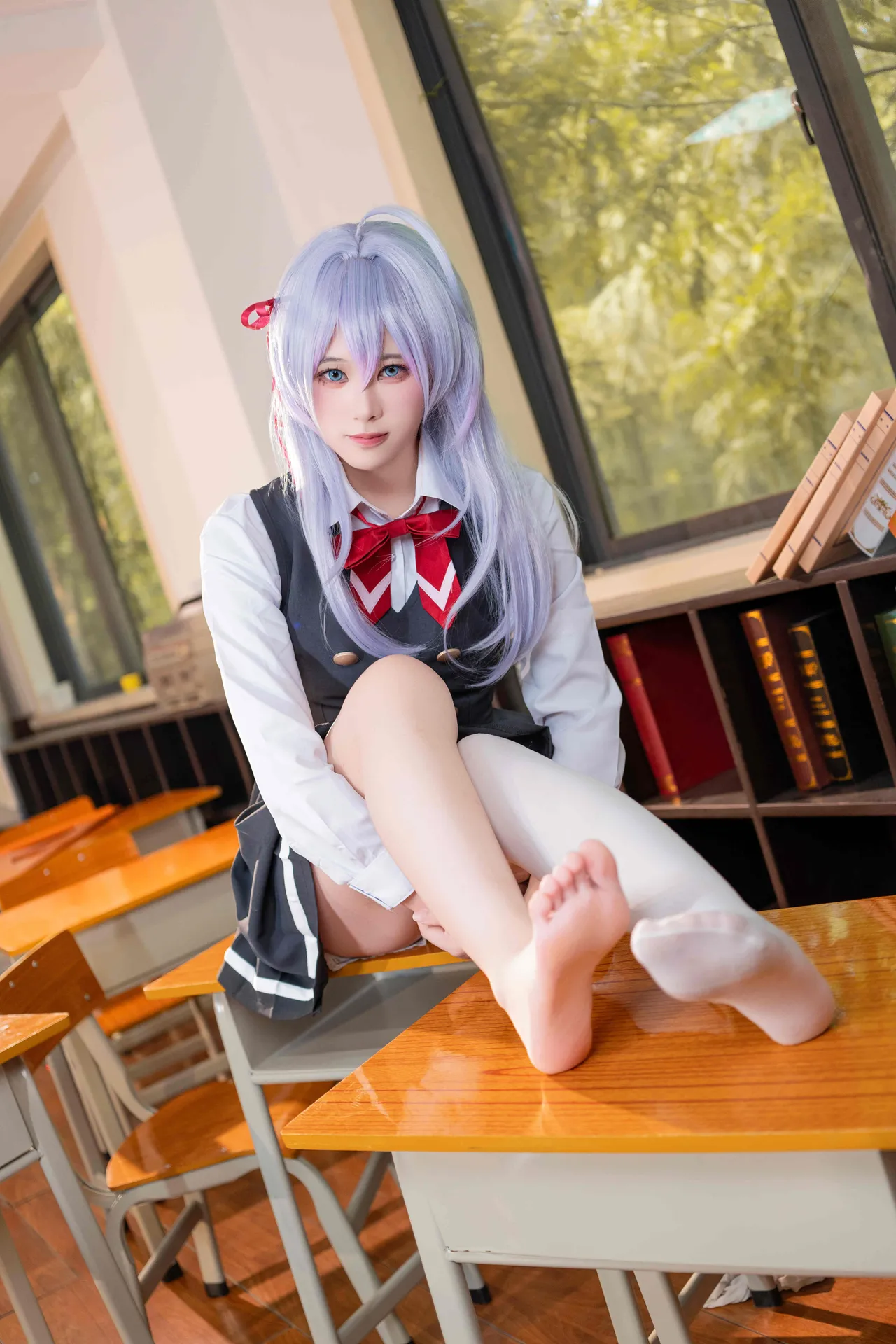 鲨鲨不在 - 邻座的艾莉同学-erohere22.webp