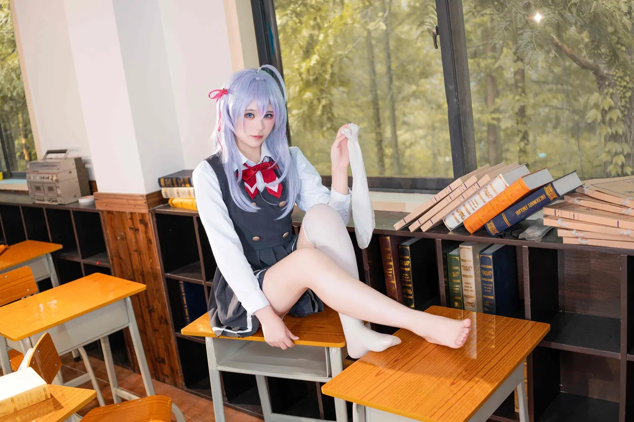 鲨鲨不在 - 邻座的艾莉同学-erohere23.webp