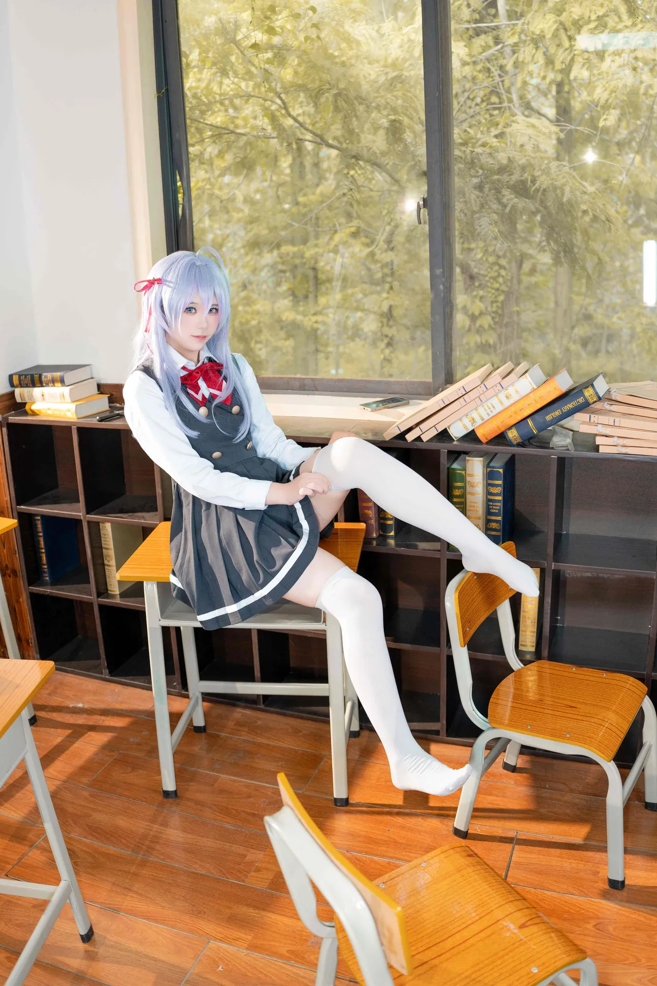 鲨鲨不在 - 邻座的艾莉同学-erohere27.webp