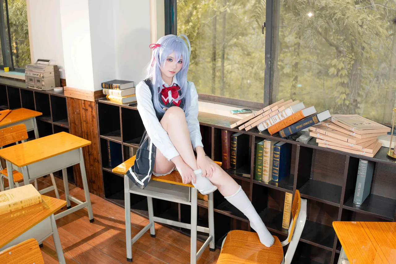 鲨鲨不在 - 邻座的艾莉同学-erohere55.webp