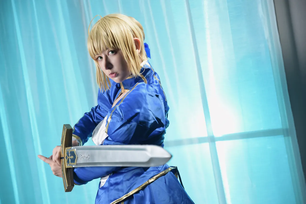 黒ノ森聖 (E_H_true) - Artoria Pendragon-erohere10.webp