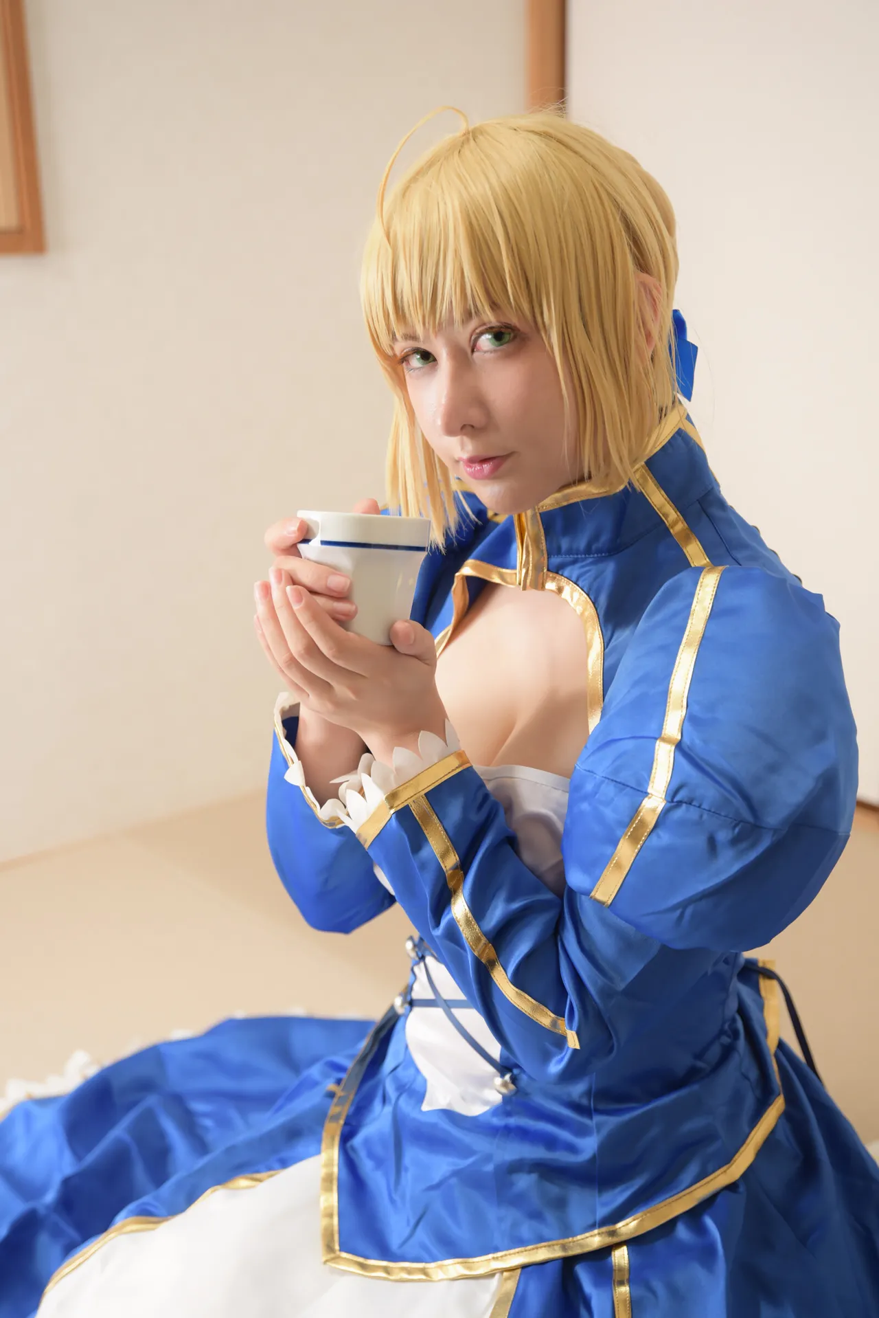 黒ノ森聖 (E_H_true) - Artoria Pendragon-erohere12.webp