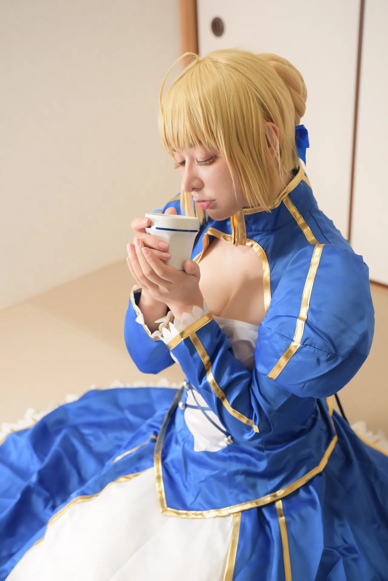 黒ノ森聖 (E_H_true) - Artoria Pendragon-erohere13.webp