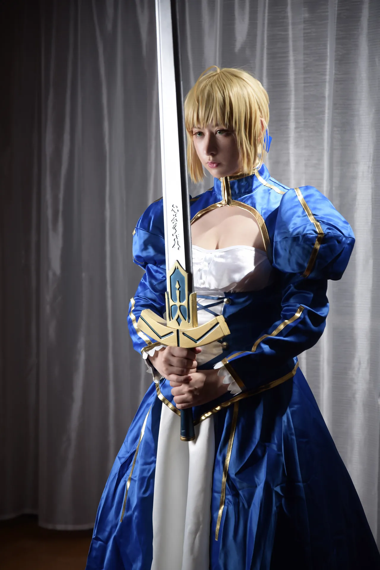黒ノ森聖 (E_H_true) - Artoria Pendragon-erohere4.webp