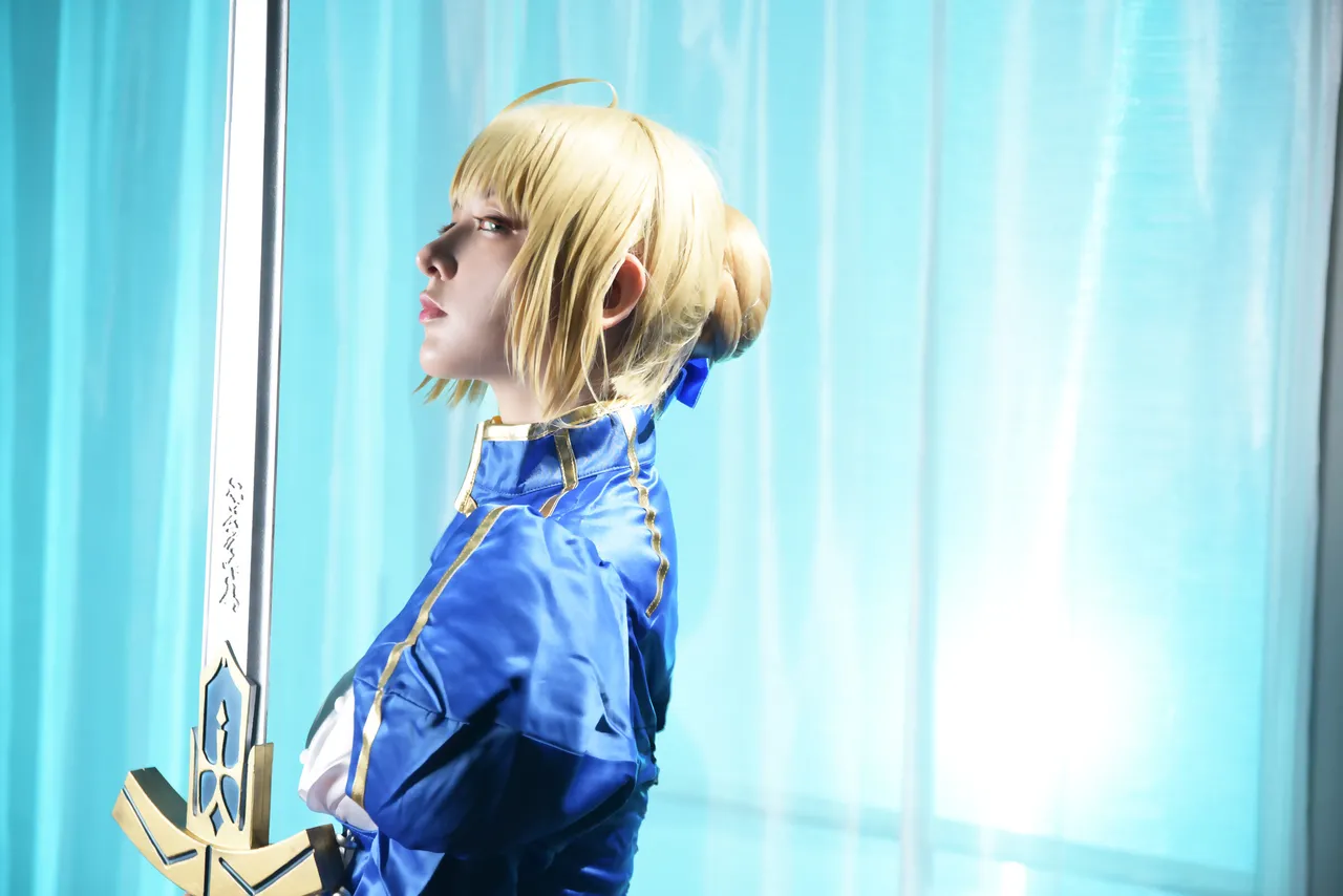 黒ノ森聖 (E_H_true) - Artoria Pendragon-erohere7.webp