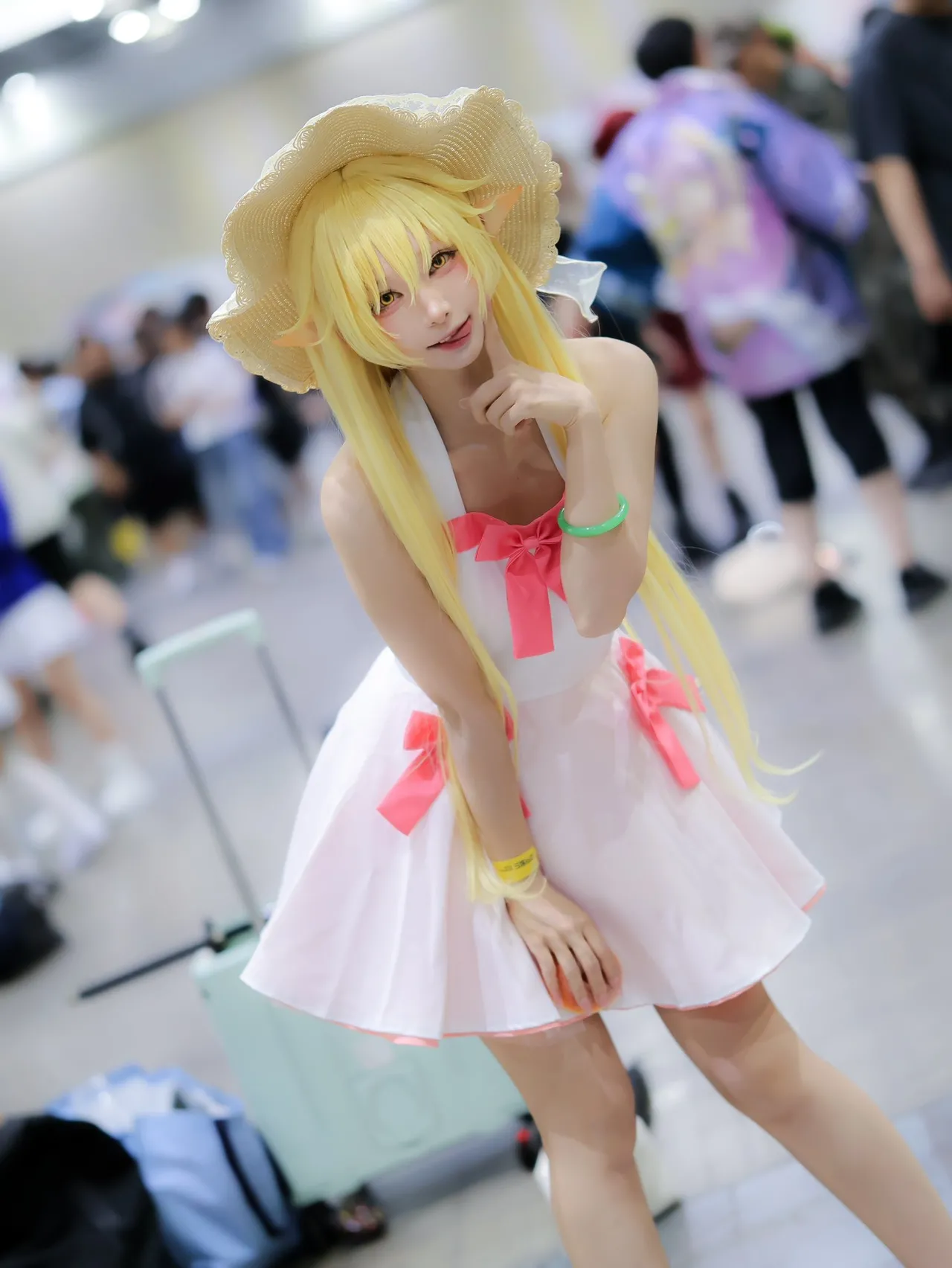 코요리 - Shinobu Oshino-erohere2.webp