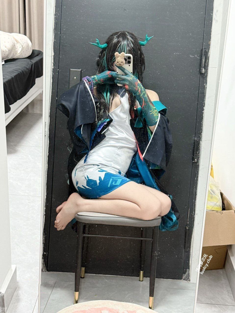 1Kuto3-Eyjafjalla & Dusk (Arknights)-erohere16.jpg