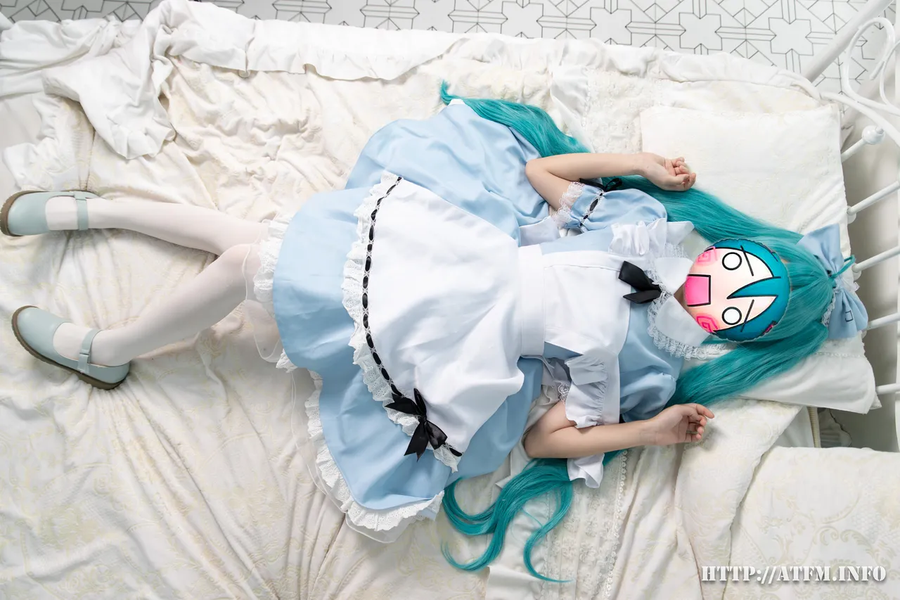 ATFM - Tsubaki - Iris Miku Maid-erohere29.webp