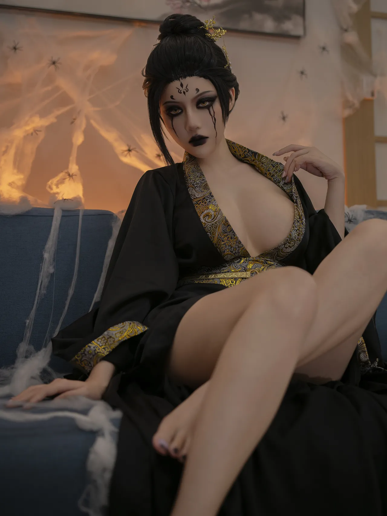 Ain Nguyen - Fourth Sister-erohere2.webp