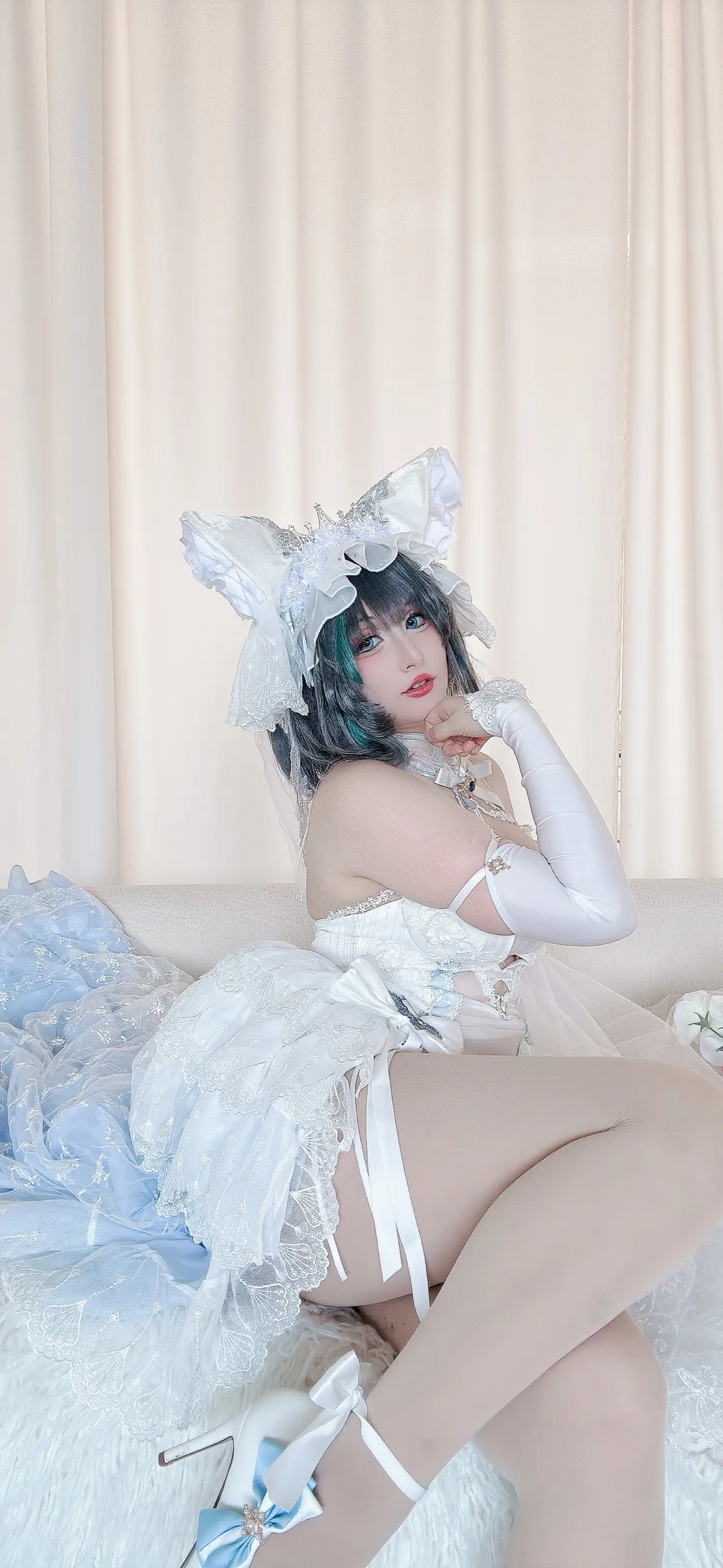 Alliechuu - Bride Cheshire